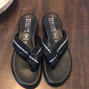Black and silver sandal